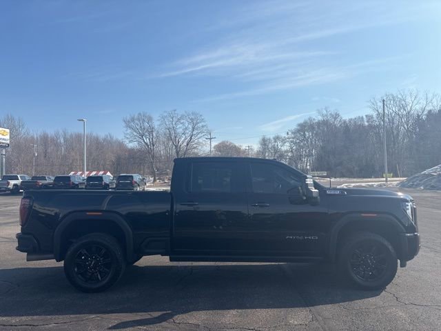 Used 2024 GMC Sierra 2500 AT4 w/ AT4 Premium Plus Package image 2