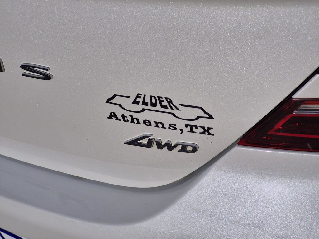 Used 2025 Genesis G70 2.5T AWD/4WD image 8