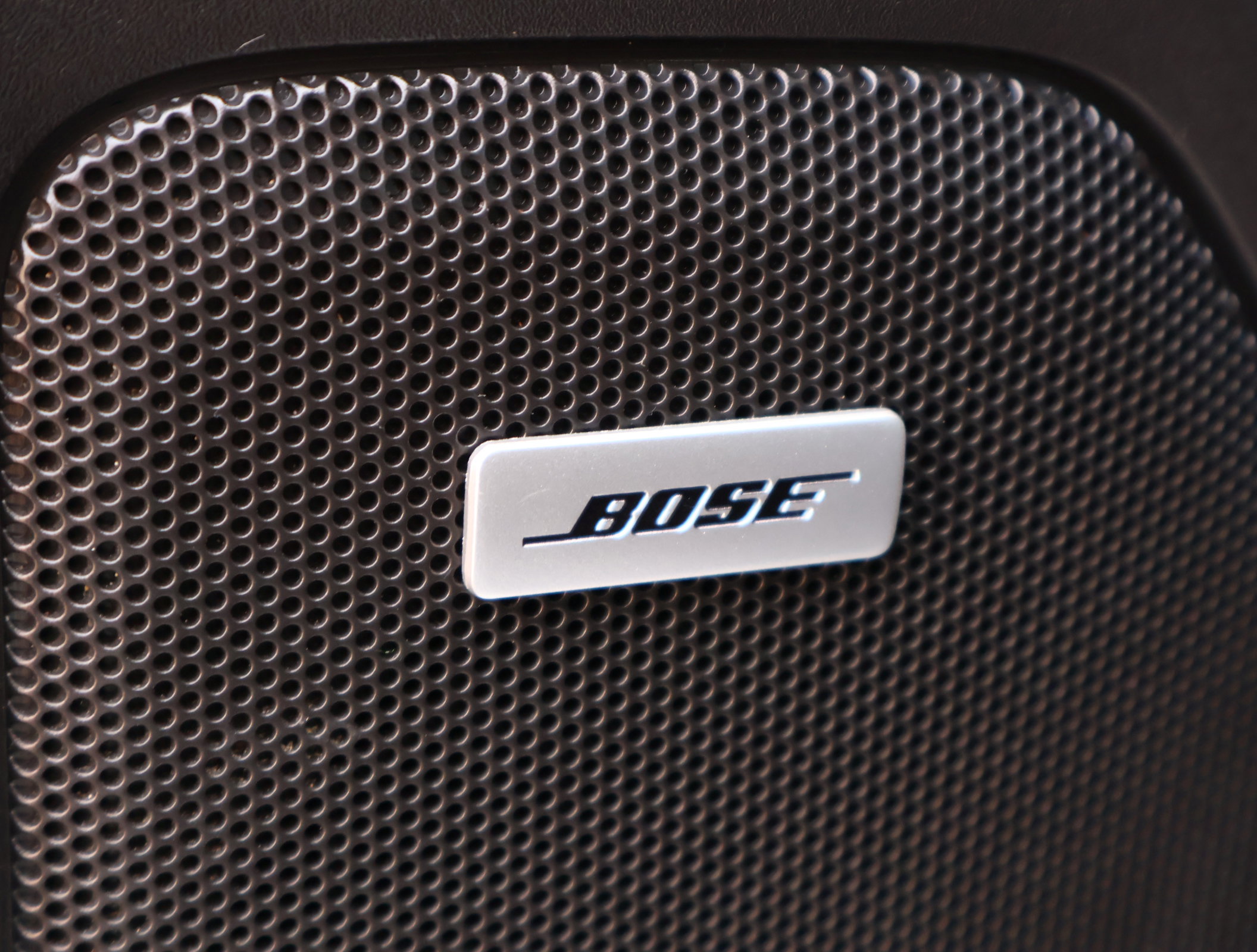 Used 2019 Chevrolet Silverado 1500 High Country w/ Technology Package image 9