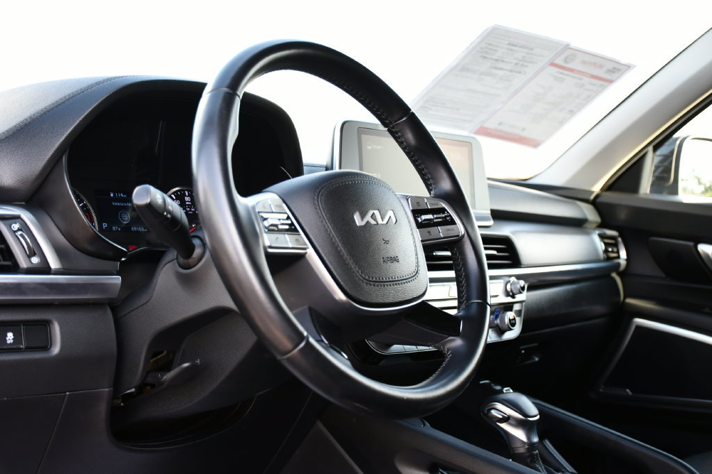 Used 2022 Kia Telluride S AWD/4WD image 13