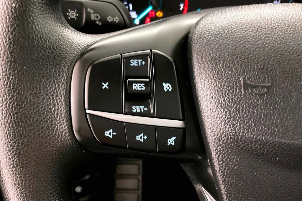 Used 2022 Ford Escape SE image 11