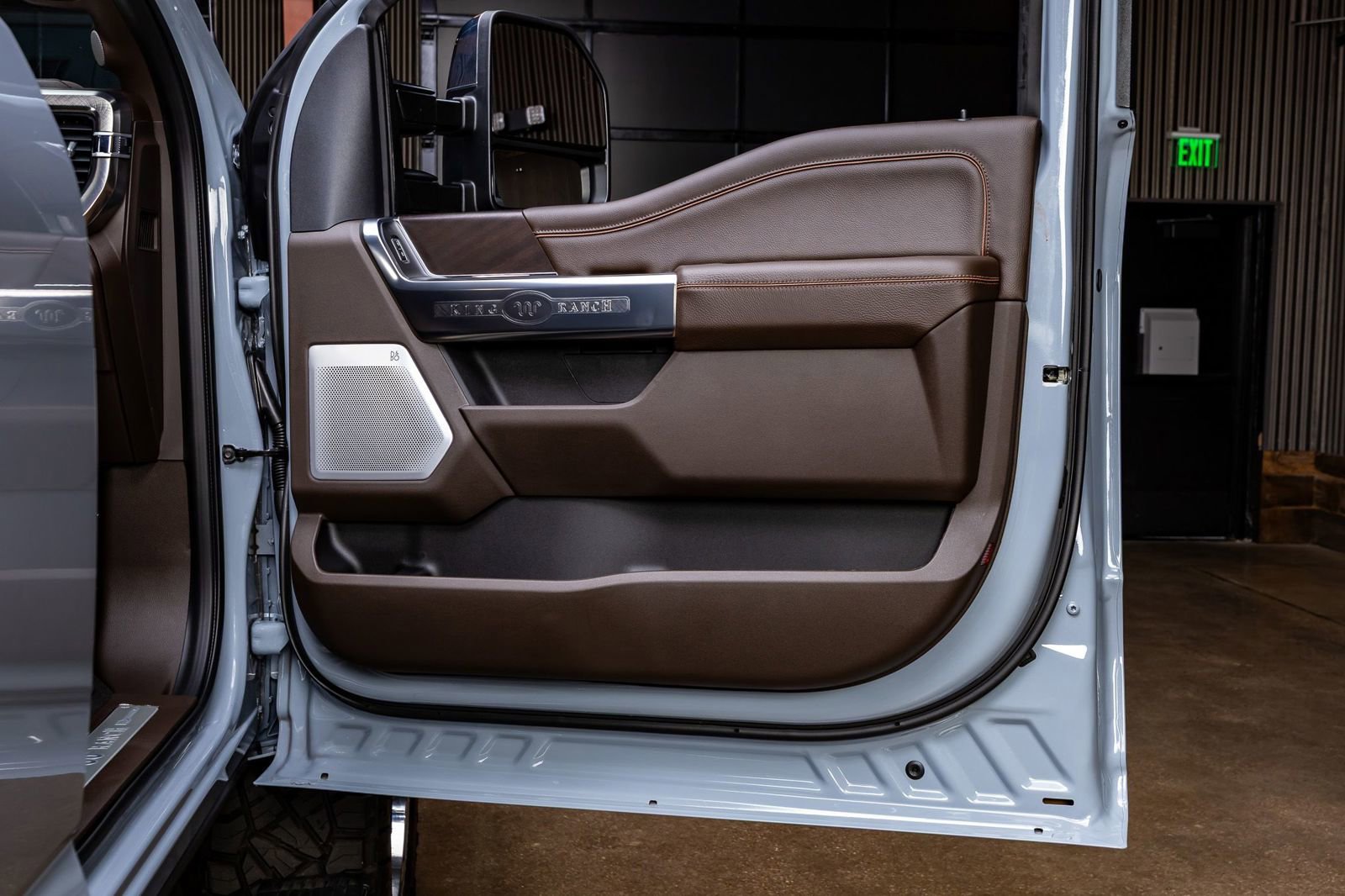 Used 2026 Ford F250 King Ranch w/ Chrome Package image 36