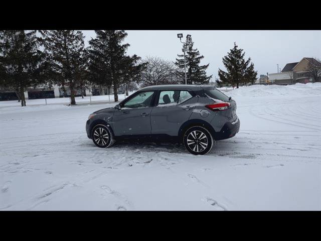 Used 2019 Nissan Kicks SV image 6