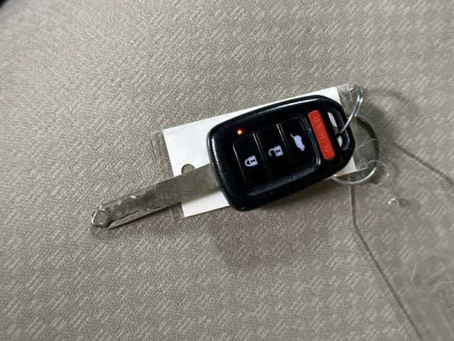 Used 2015 Honda CR-V LX image 31