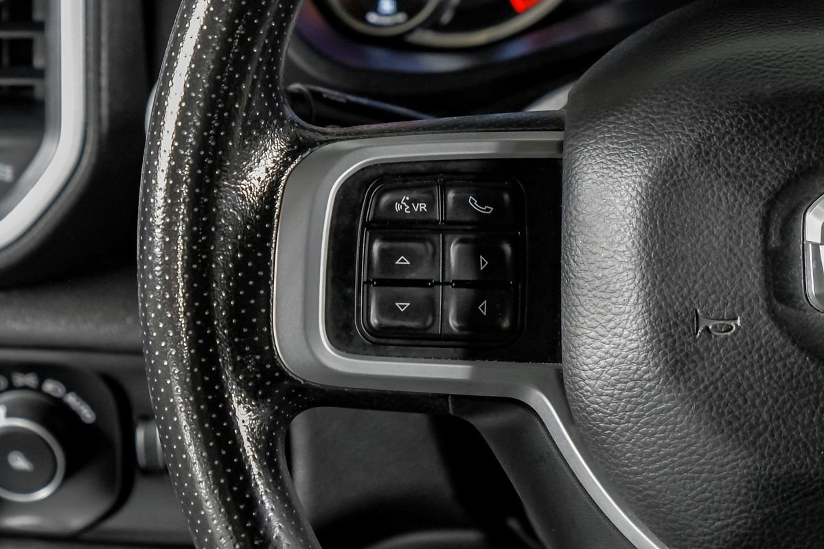 Used 2019 RAM 2500 Big Horn AWD/4WD image 18