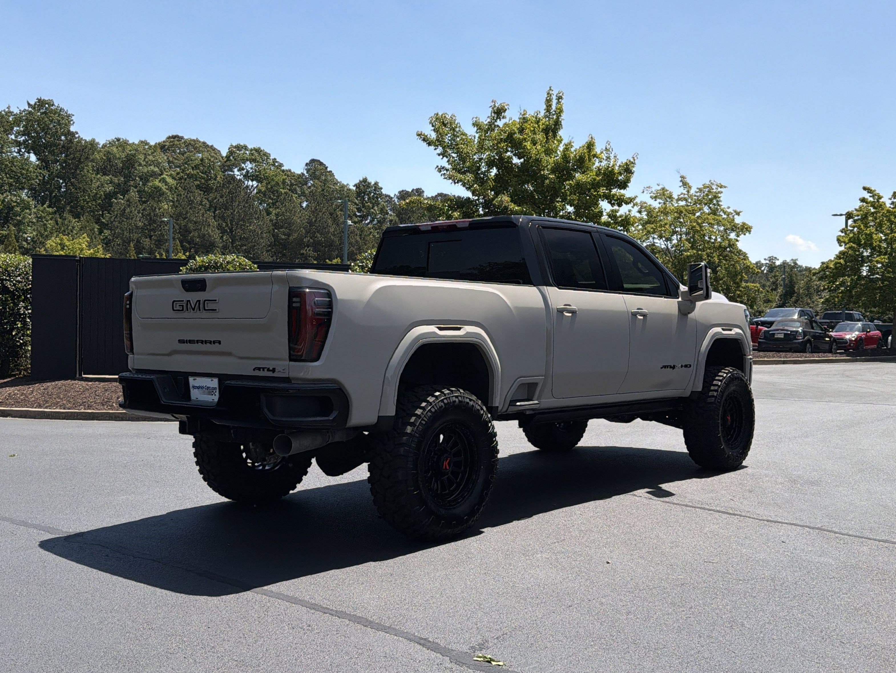 Used 2026 GMC Sierra 2500 AT4X w/ LPO, Black Badging Package AWD/4WD image 3