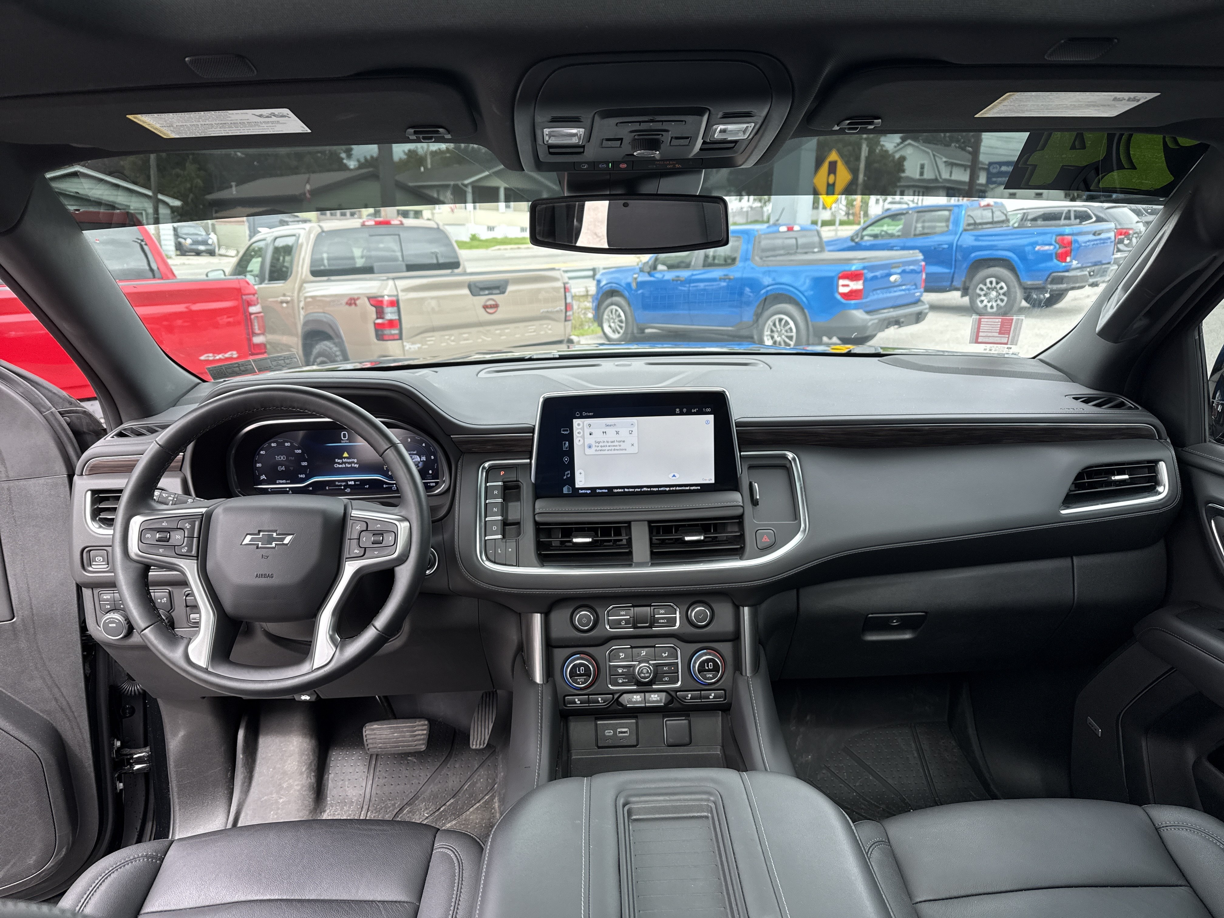 Used 2024 Chevrolet Tahoe Z71 w/ Luxury Package AWD/4WD image 14