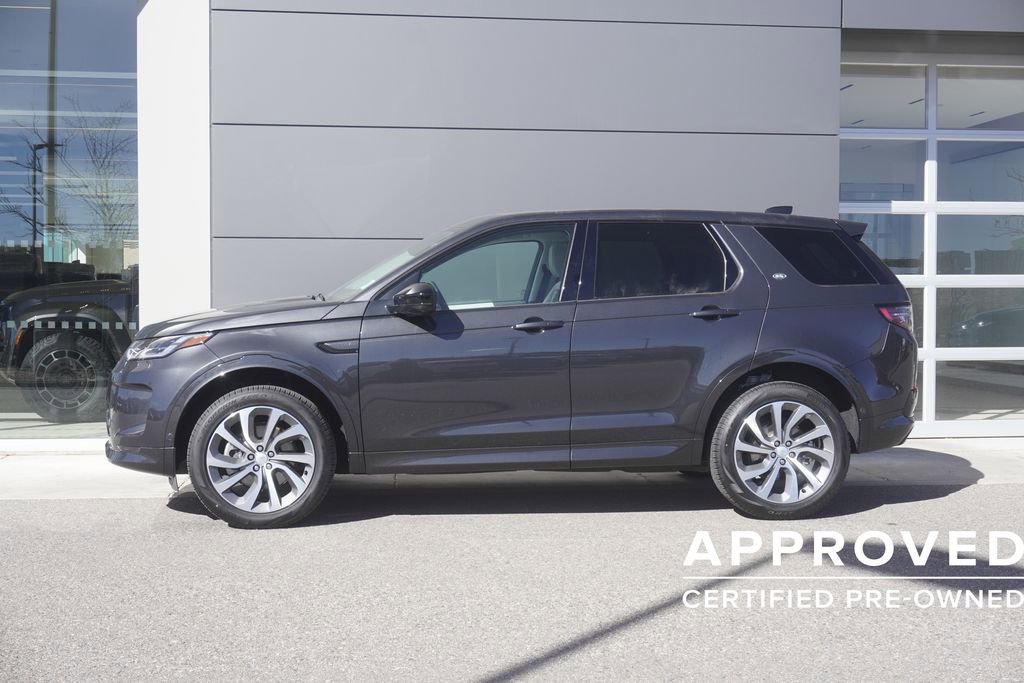 Used 2025 Land Rover Discovery Sport S image 8