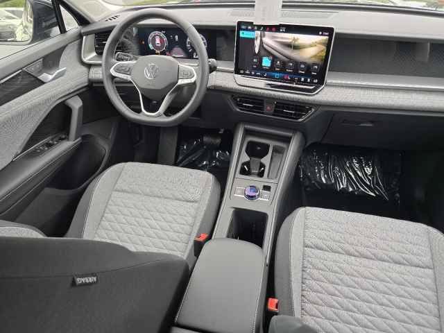 New 2026 Volkswagen Tiguan S AWD/4WD image 18