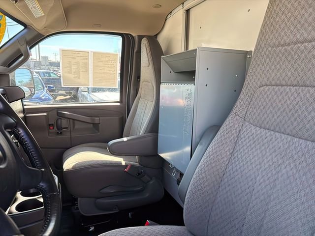 Used 2023 Chevrolet Express 3500 Work Van w/ Power Convenience Package image 17