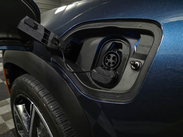 Used 2023 Fisker Ocean One AWD/4WD image 12