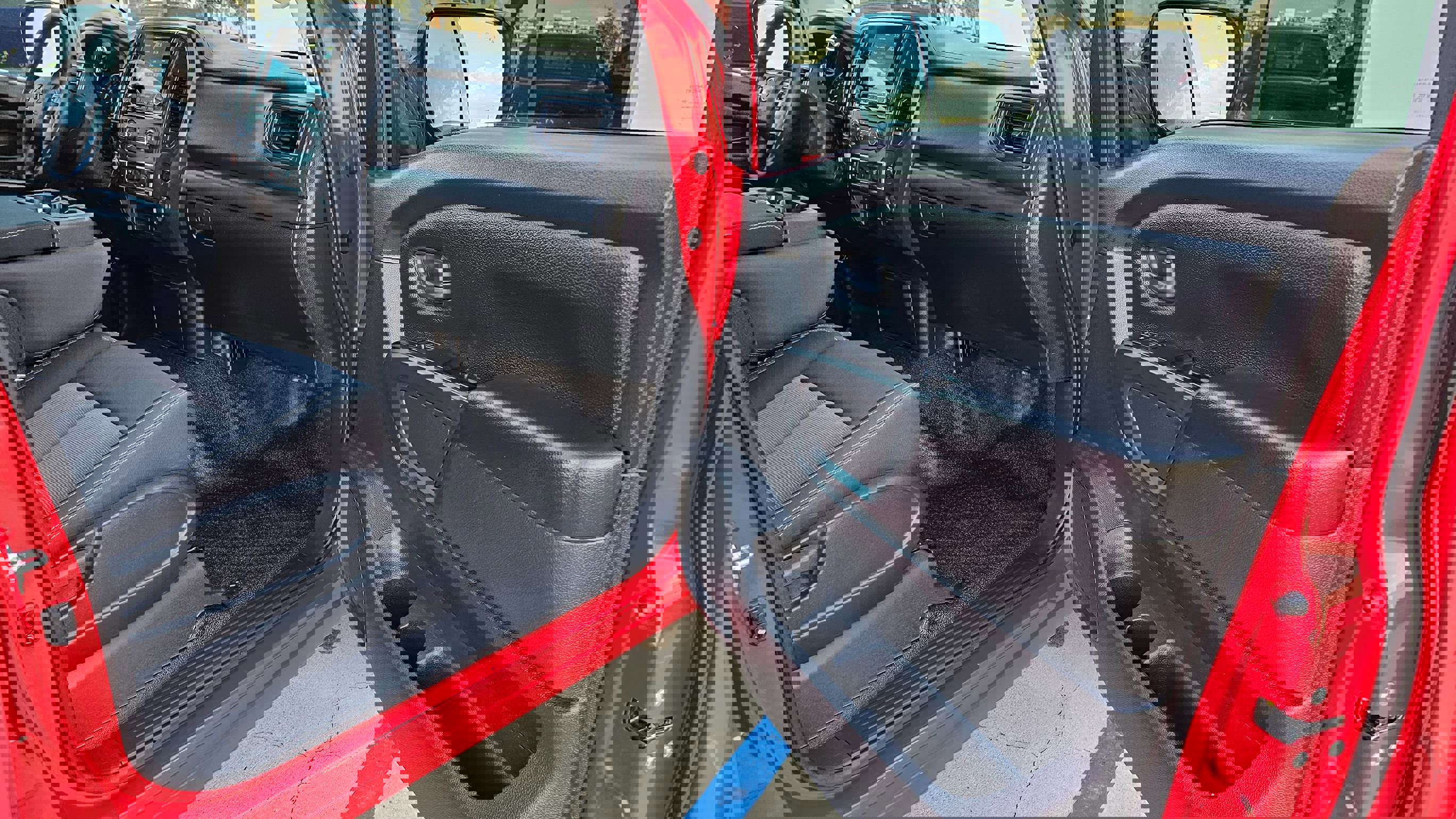 Used 2023 Nissan Titan S w/ S Utility Package image 25