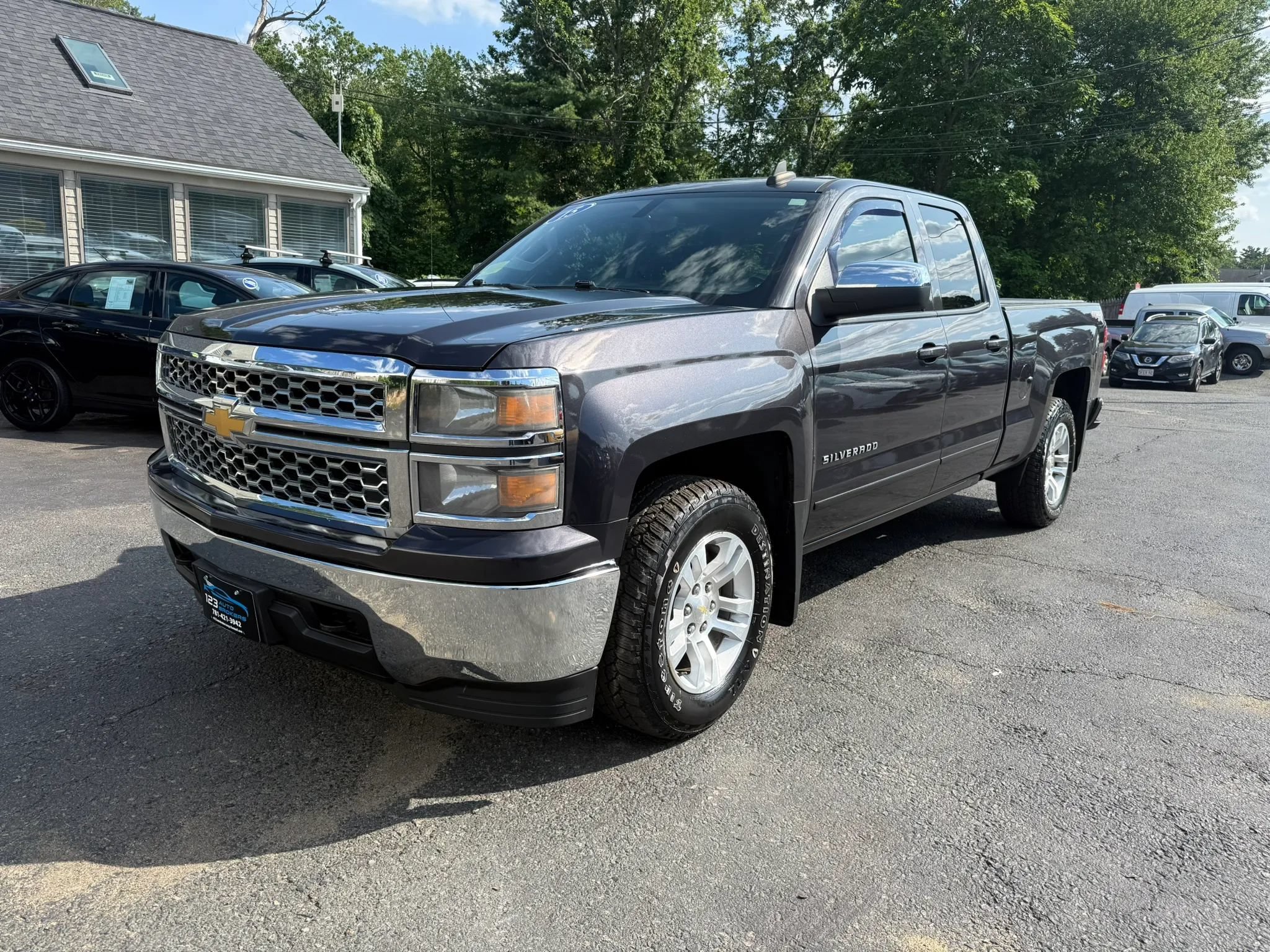 Used 2015 Chevrolet Silverado 1500 LT w/ All Star Edition AWD/4WD image 3