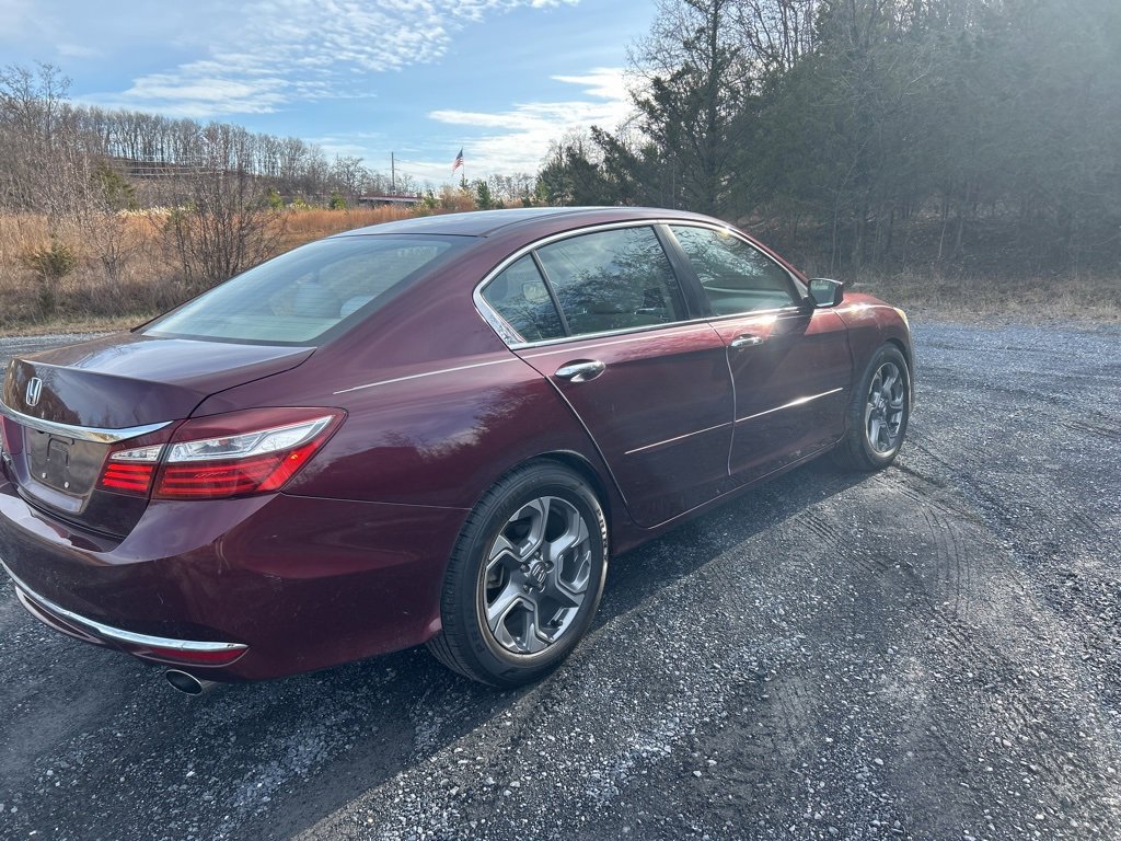 Used 2016 Honda Accord LX image 2