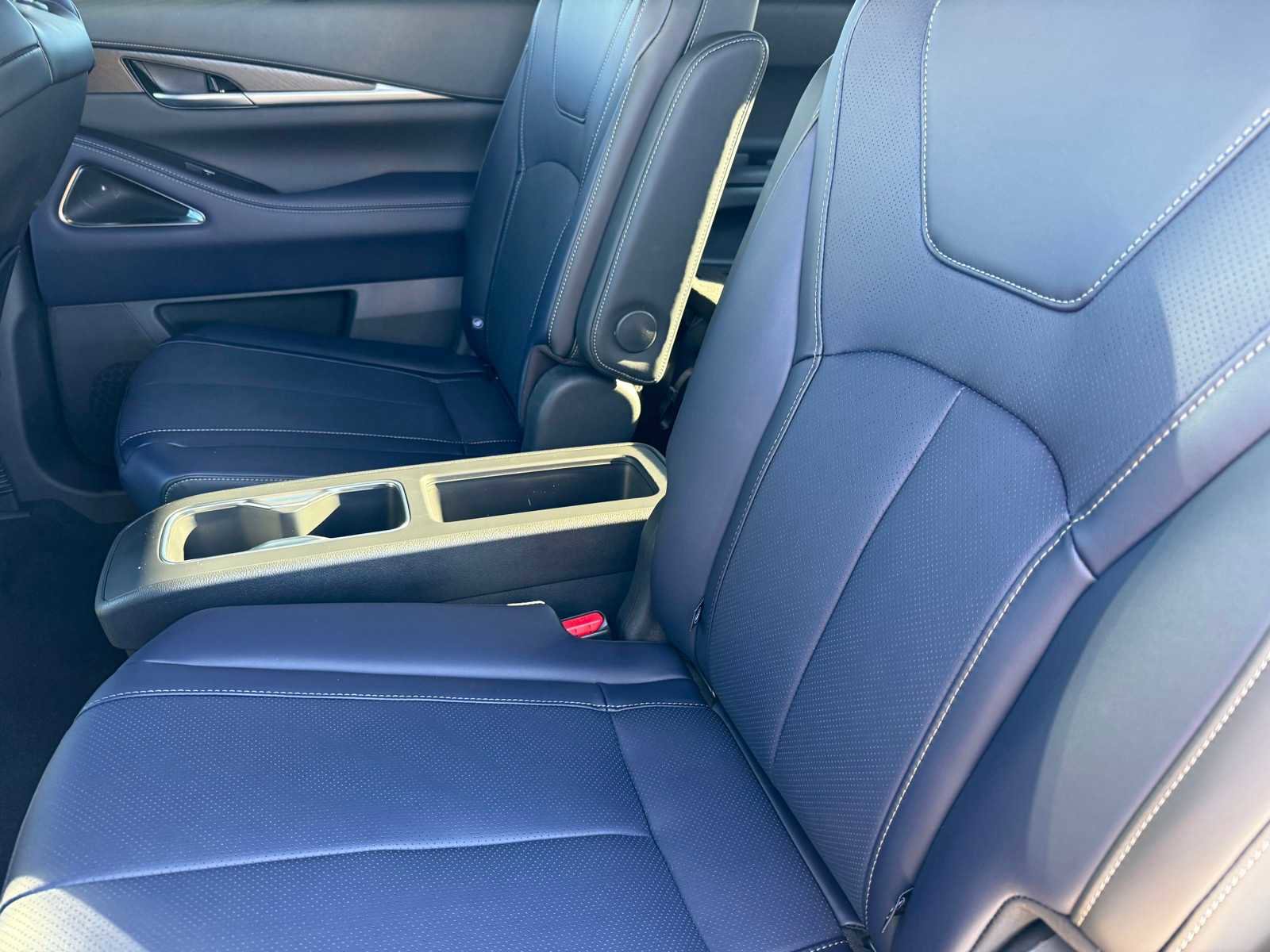 New 2026 INFINITI QX60 Sport w/ Dark Cargo Package image 22