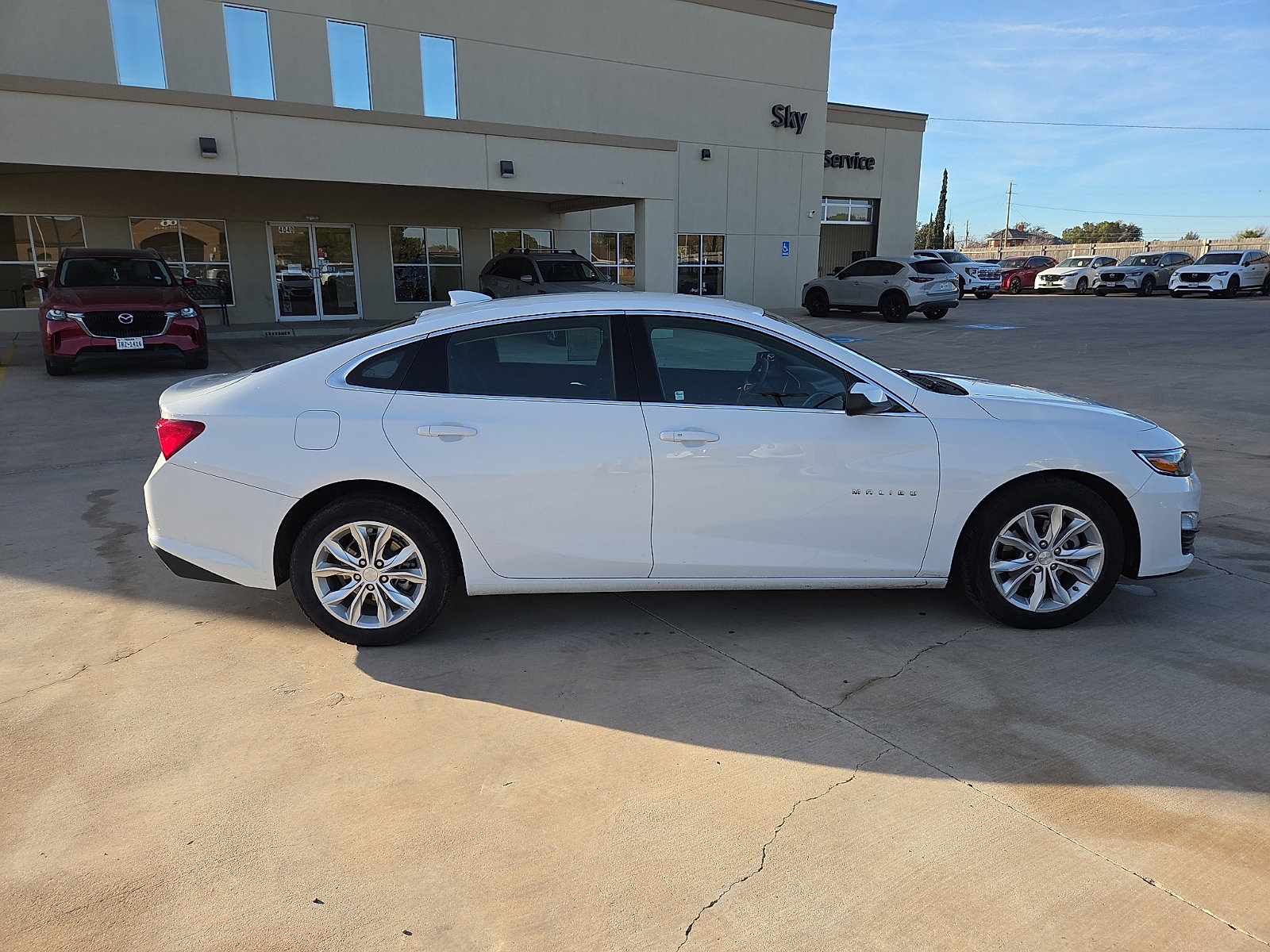 Used 2024 Chevrolet Malibu LT image 6