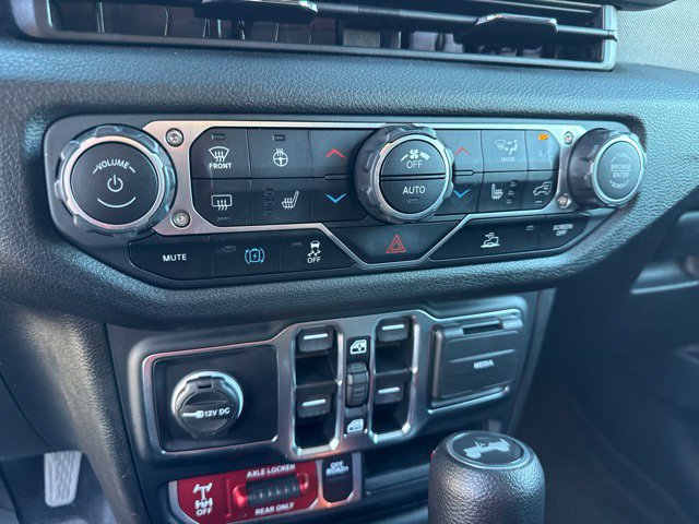 Used 2024 Jeep Wrangler Unlimited AWD/4WD image 41