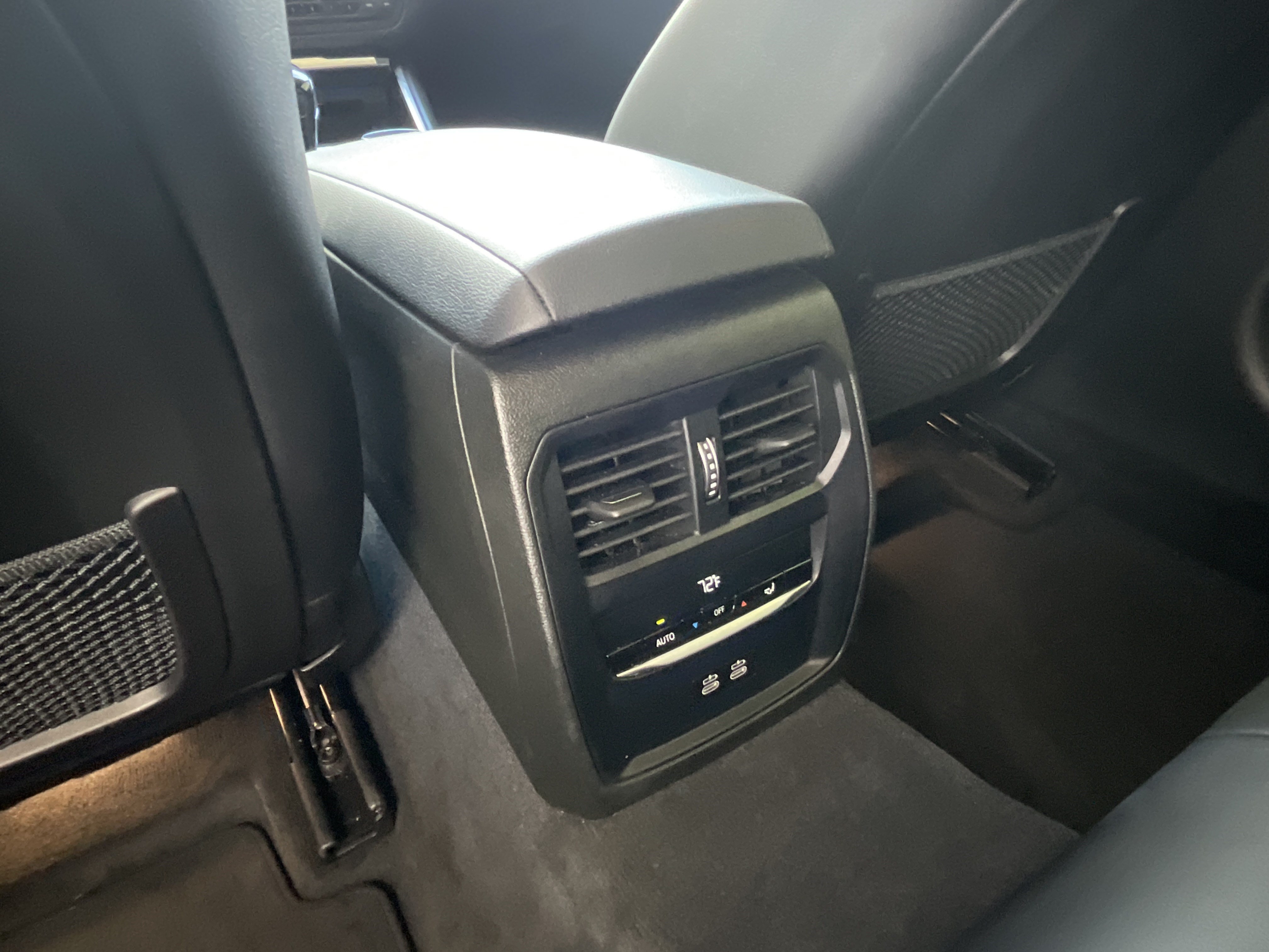 Used 2022 BMW 330i Sedan w/ Premium Package RWD image 25