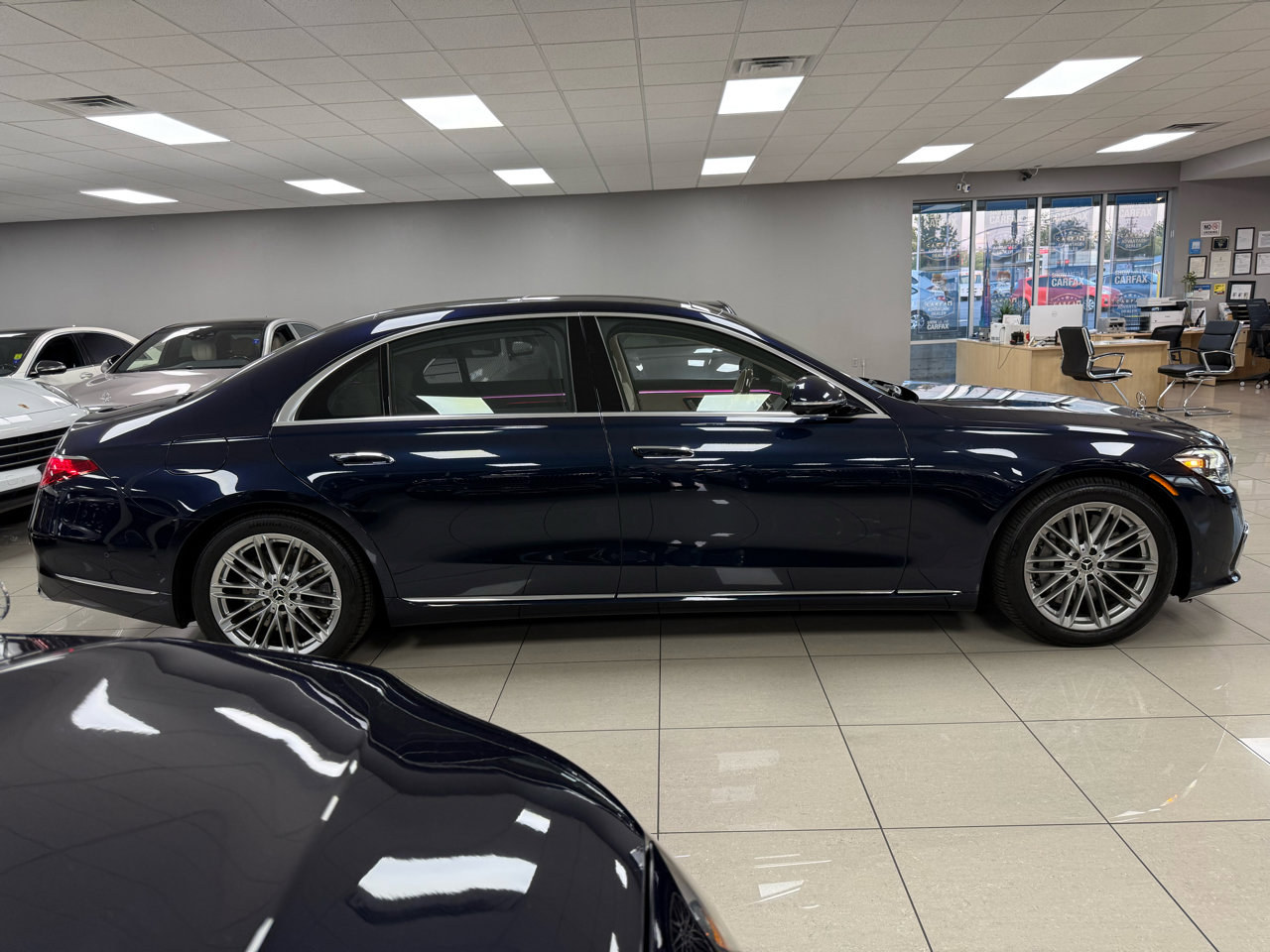 Used 2022 Mercedes-Benz S 580 4MATIC Sedan image 4