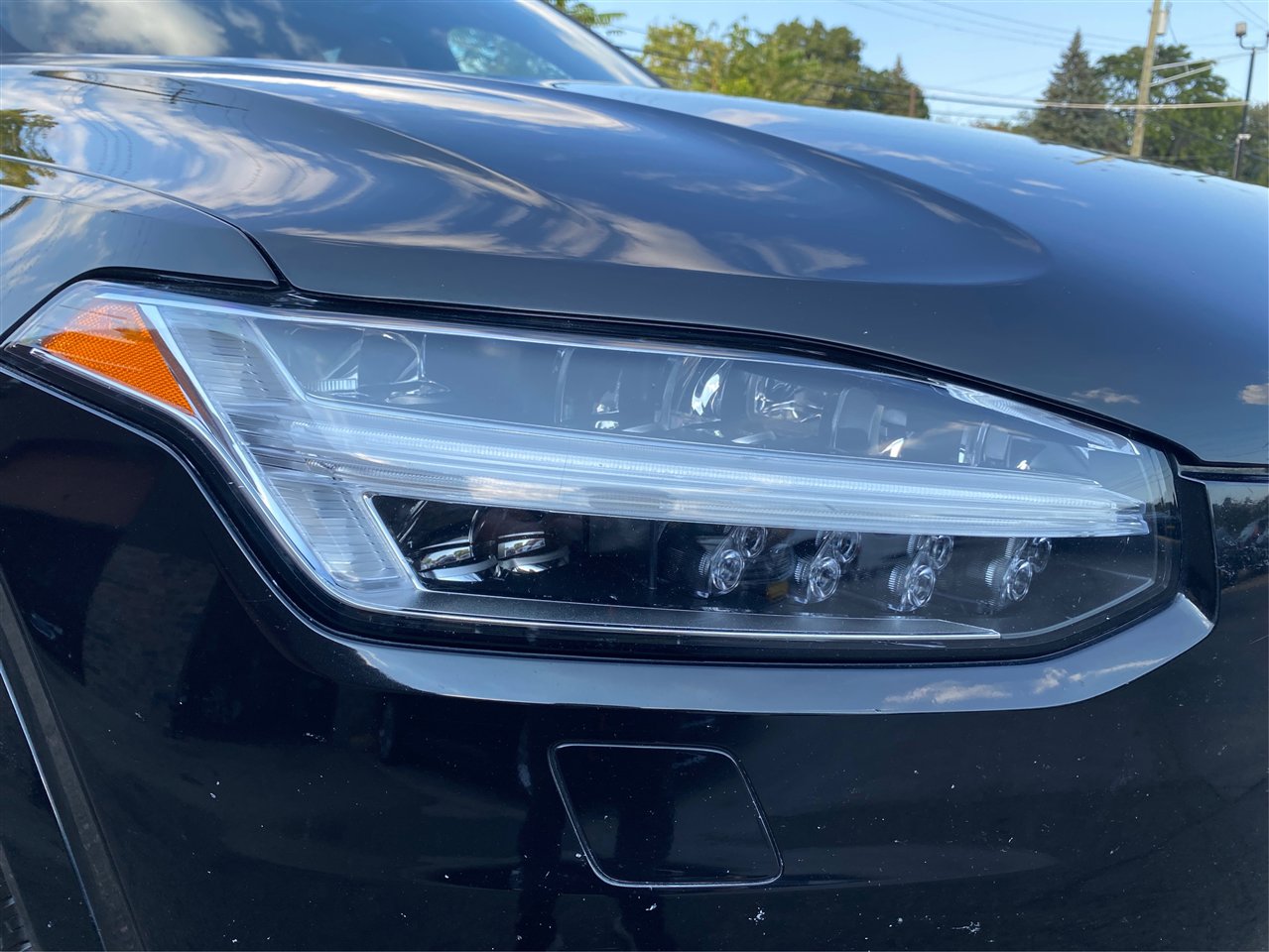 Used 2018 Volvo XC90 T6 Momentum w/ Convenience Package image 21