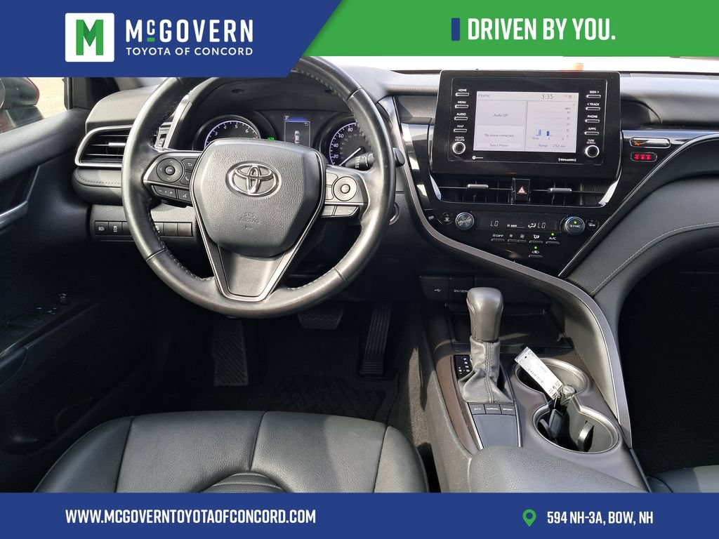 Used 2022 Toyota Camry SE w/ Convenience Package FWD image 23