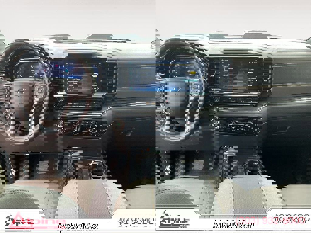 Used 2024 Chevrolet Silverado 1500 ZR2 w/ Technology Package image 10