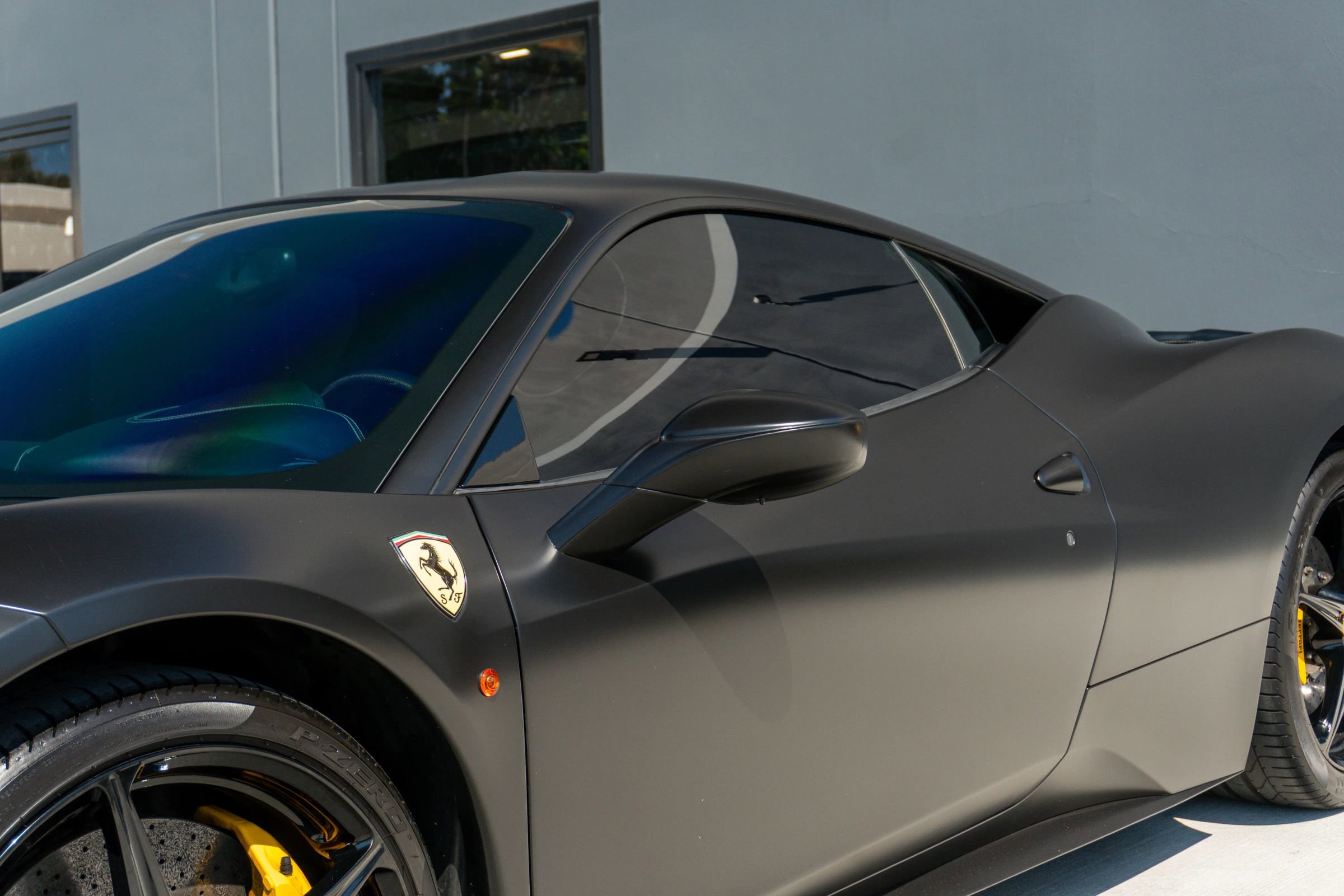 Used 2012 Ferrari 458 Italia Coupe image 27