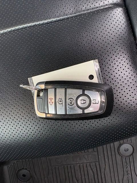 Used 2024 Ford Expedition XLT AWD/4WD image 29