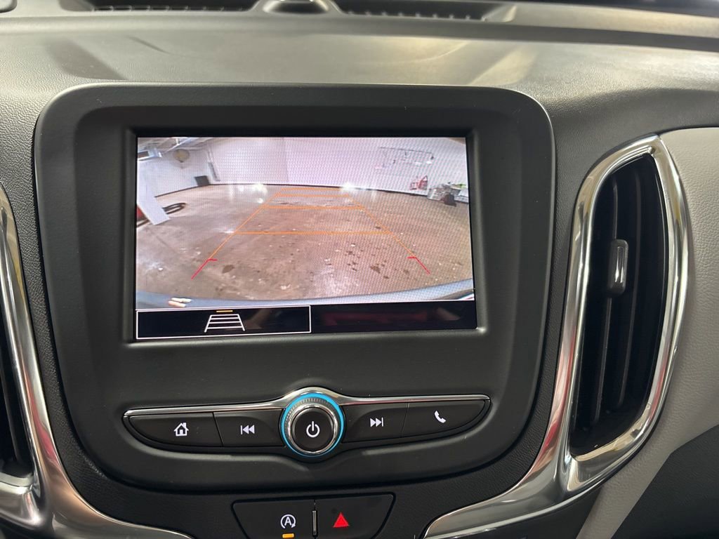Used 2024 Chevrolet Equinox LS FWD image 15