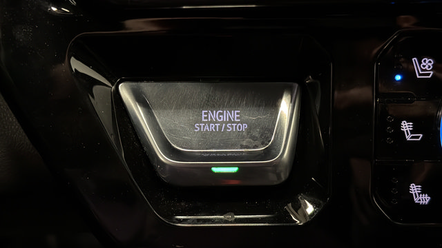 Used 2024 GMC Sierra 2500 AT4 w/ AT4 Premium Plus Package AWD/4WD image 23