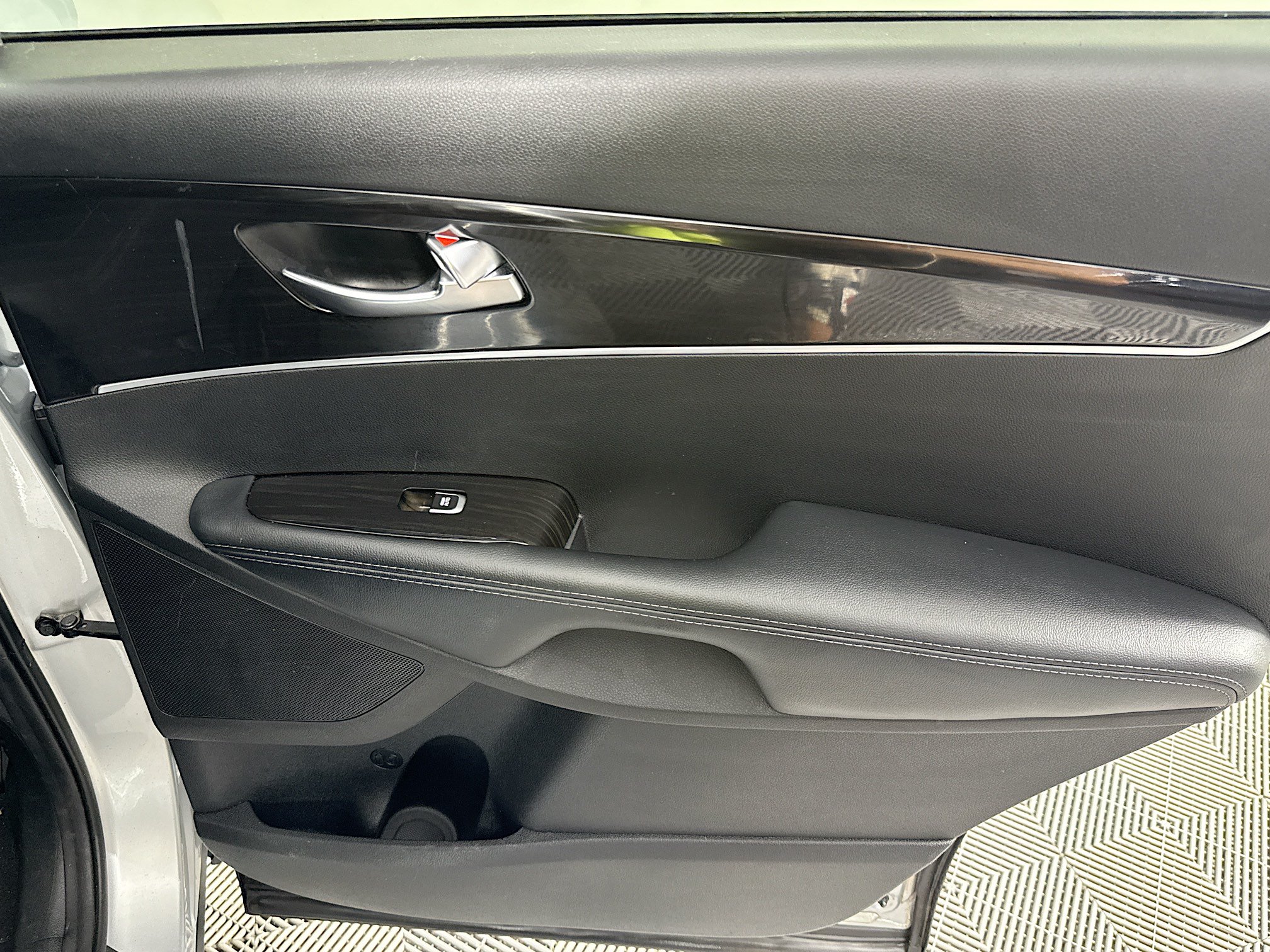 Used 2019 Kia Sorento AWD w/ Option Group 020 image 38