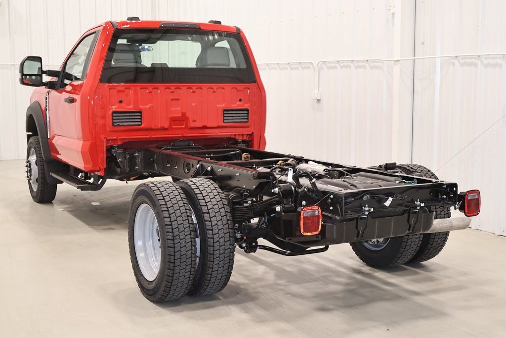 New 2026 Ford F550 4x4 Regular Cab Super Duty image 6