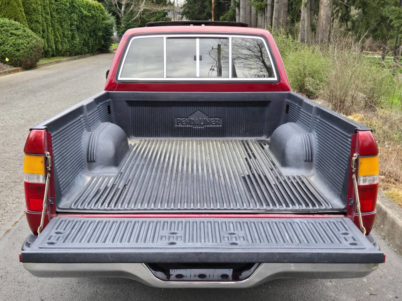 Used 1989 Toyota Pickup SR5 image 7