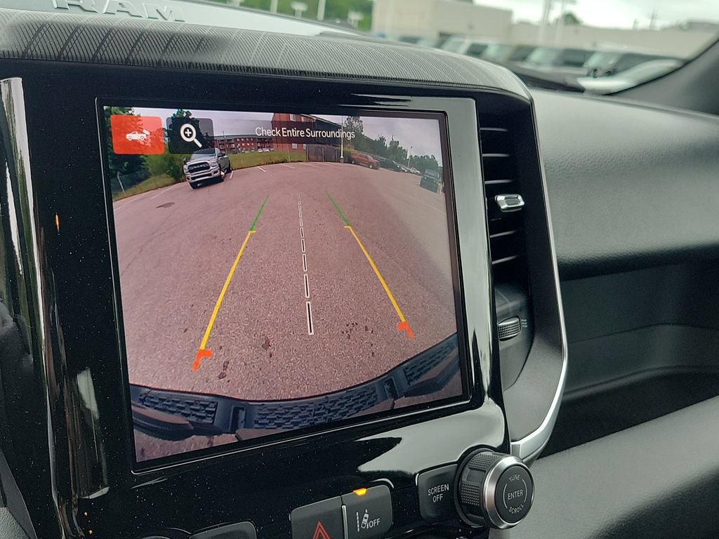 New 2026 RAM 1500 Express AWD/4WD image 18