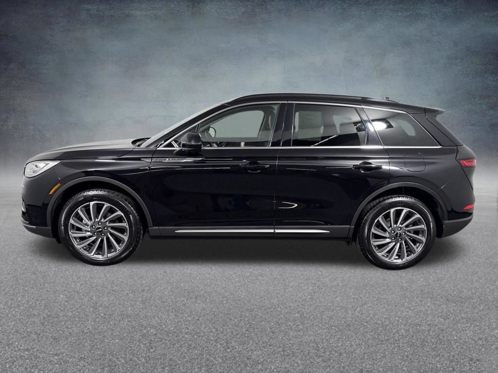 Used 2025 Lincoln Corsair Reserve w/ Equipment Group 202A AWD/4WD image 4