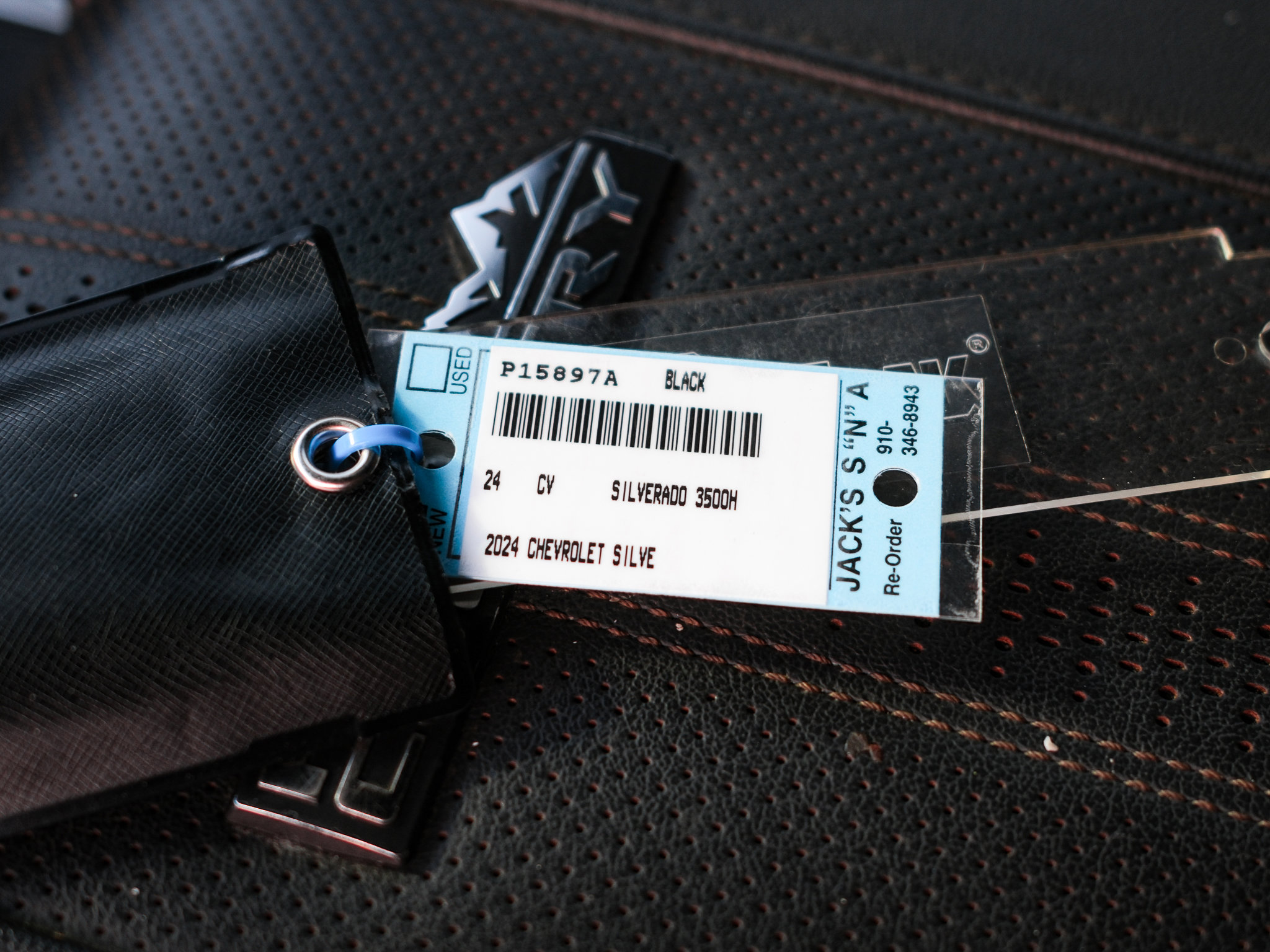 Used 2024 Chevrolet Silverado 3500 High Country w/ High Country Premium Package AWD/4WD image 27