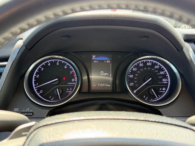 Used 2019 Toyota Camry SE FWD image 23