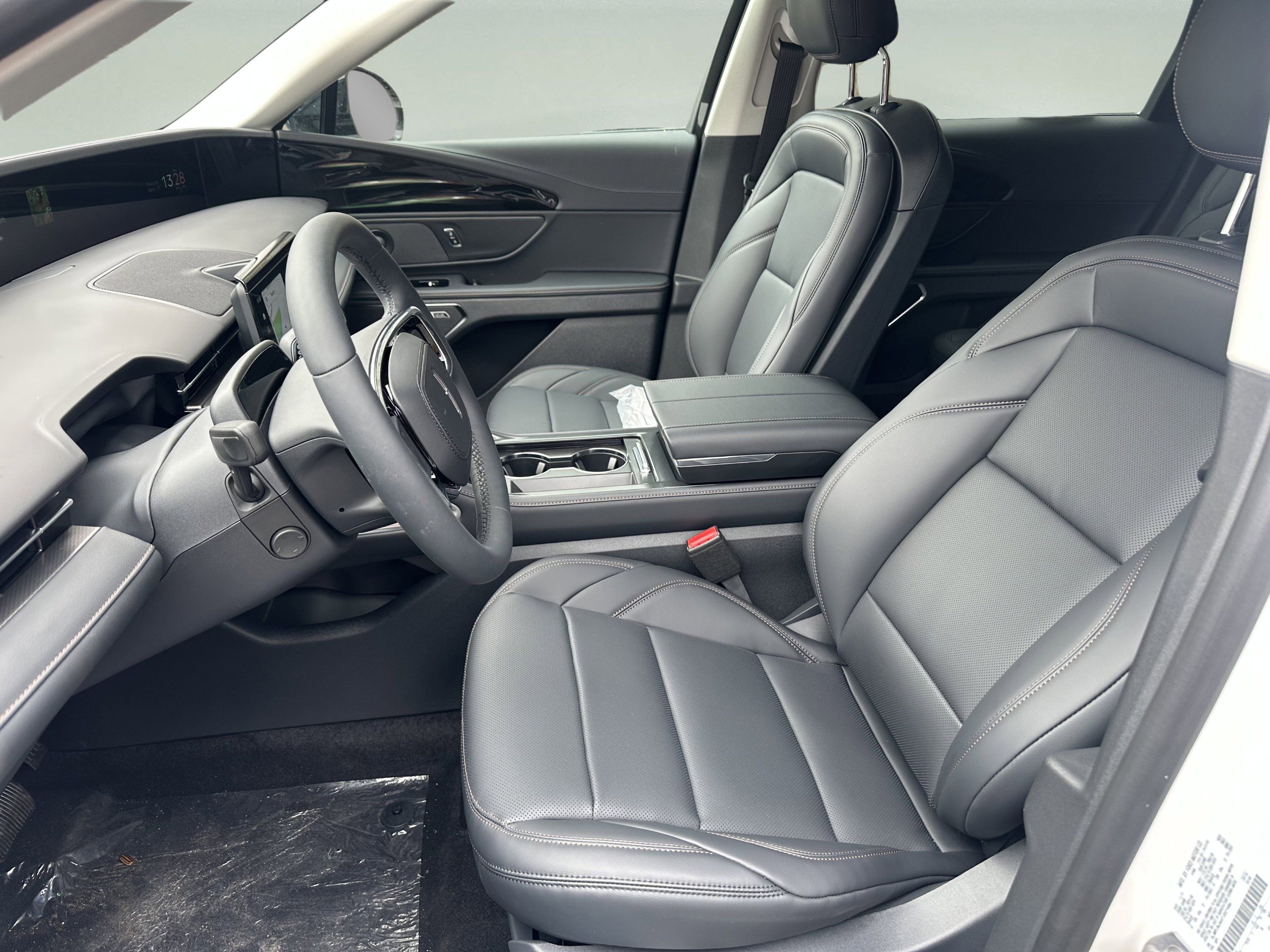 New 2026 Lincoln Nautilus Premier w/ Equipment Group 102A image 9