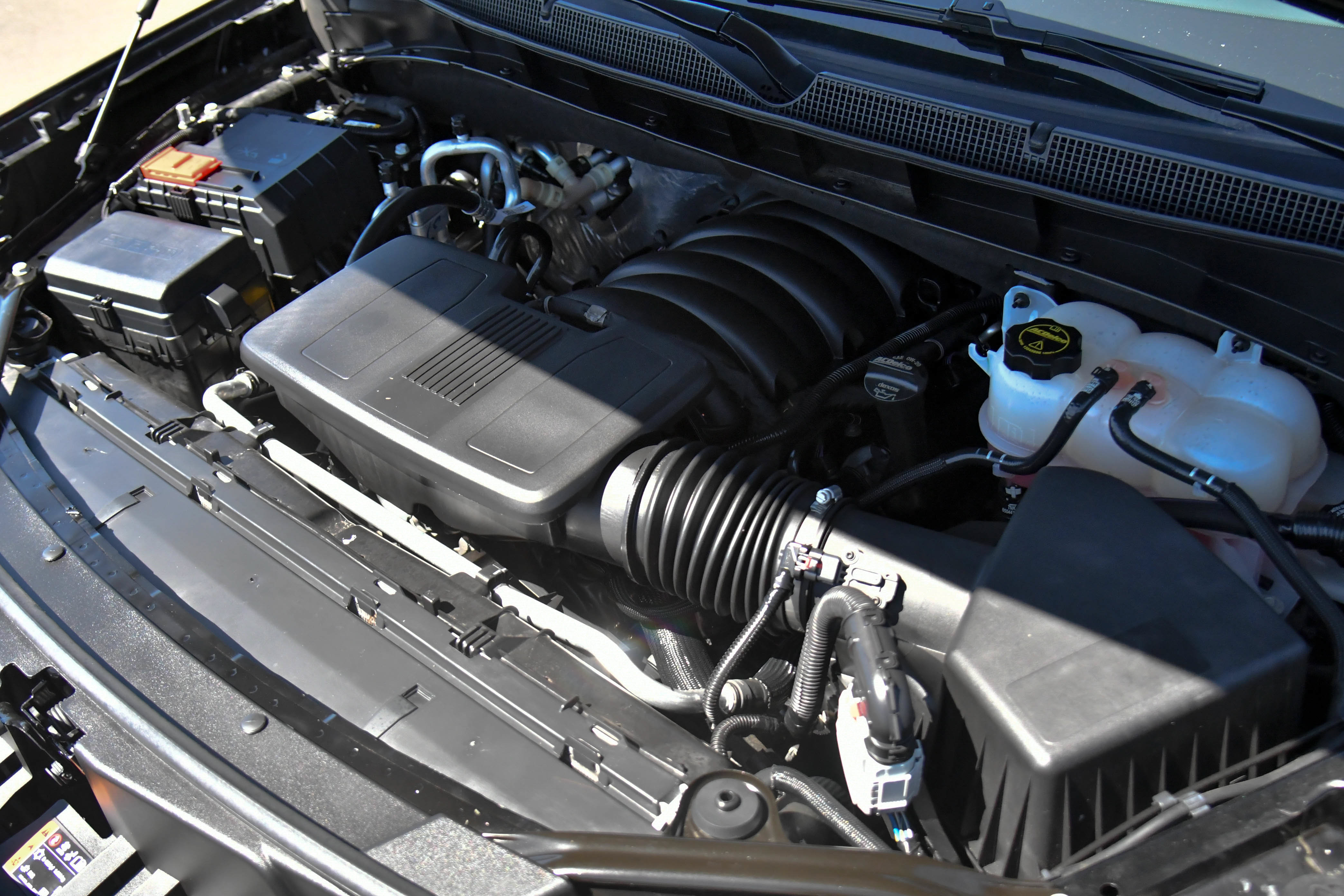 Used 2025 Chevrolet Tahoe LT AWD/4WD image 60