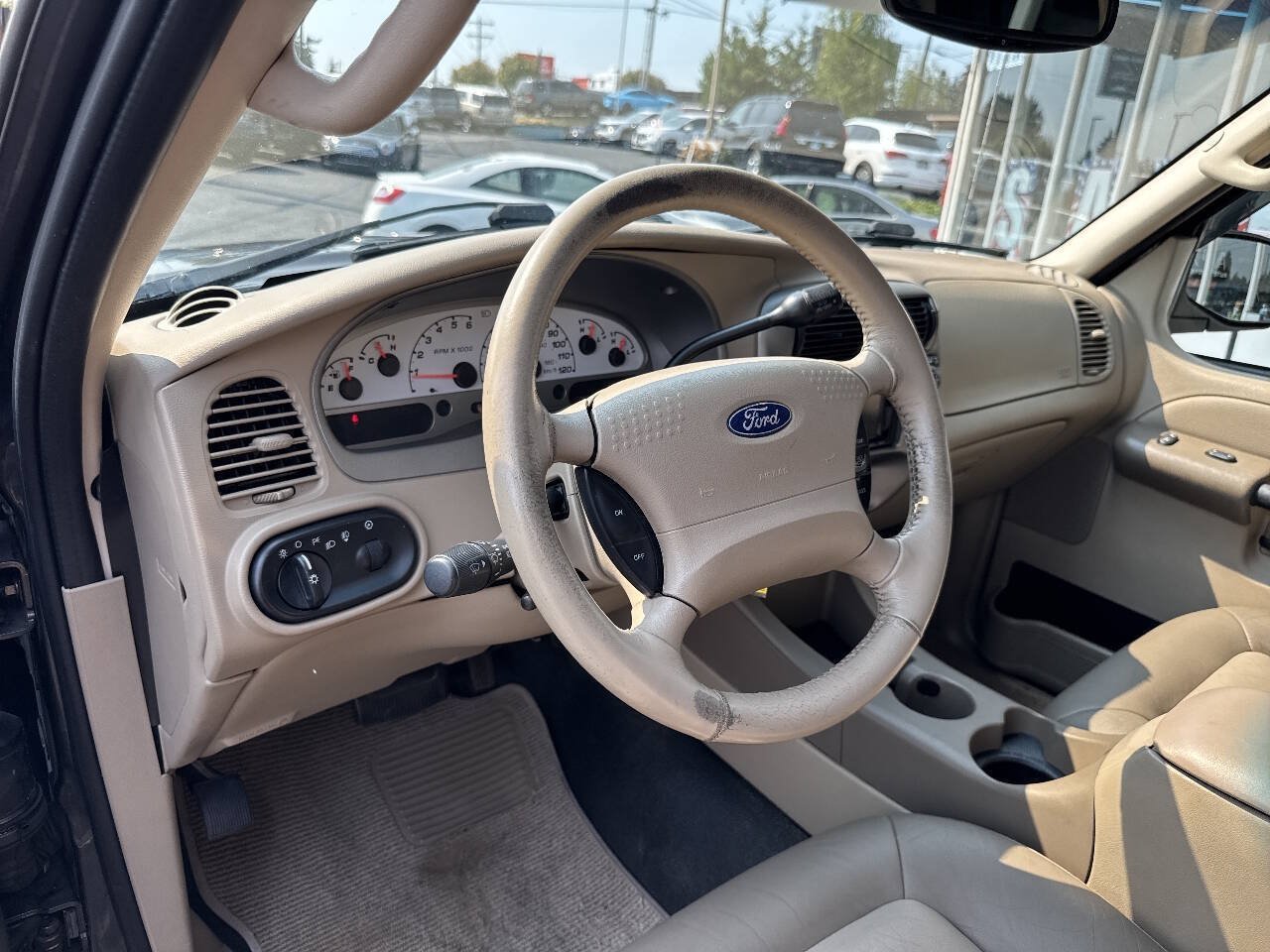 Used 2005 Ford Explorer Sport Trac Adrenalin AWD/4WD image 31