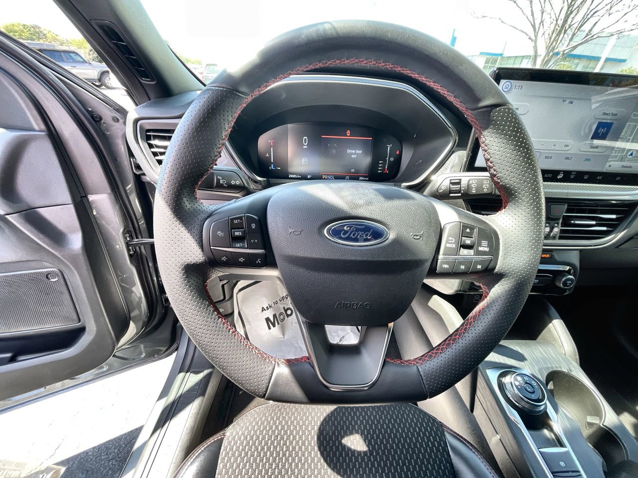 Used 2024 Ford Escape ST-Line w/ Tech Pack #1 FWD image 11