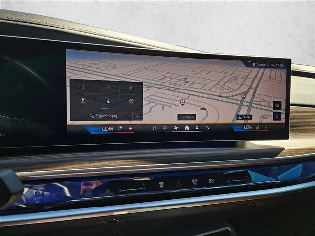 Certified 2023 BMW i7 xDrive60 AWD/4WD image 13