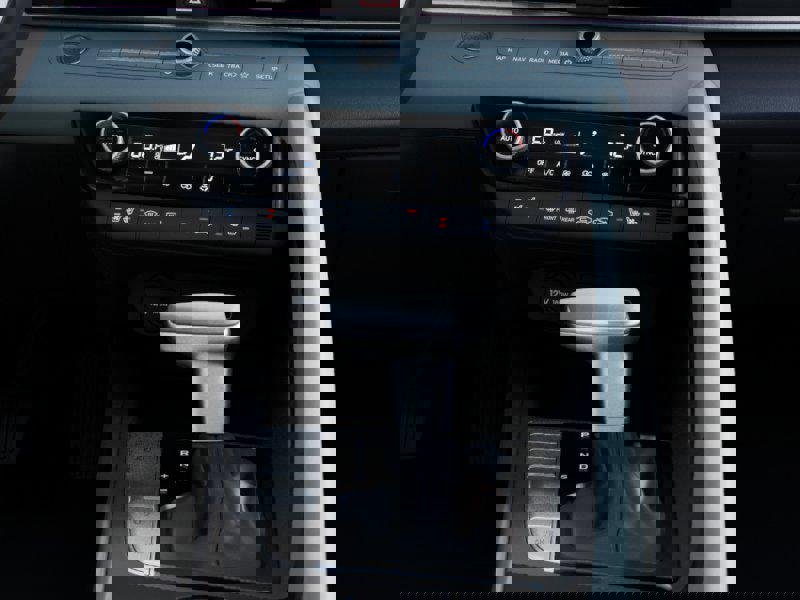 New 2026 Hyundai Elantra Limited image 16