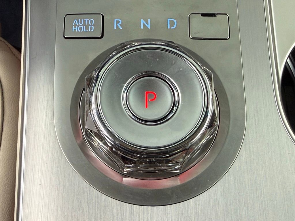 Used 2026 Genesis GV70 2.5T Advanced image 27