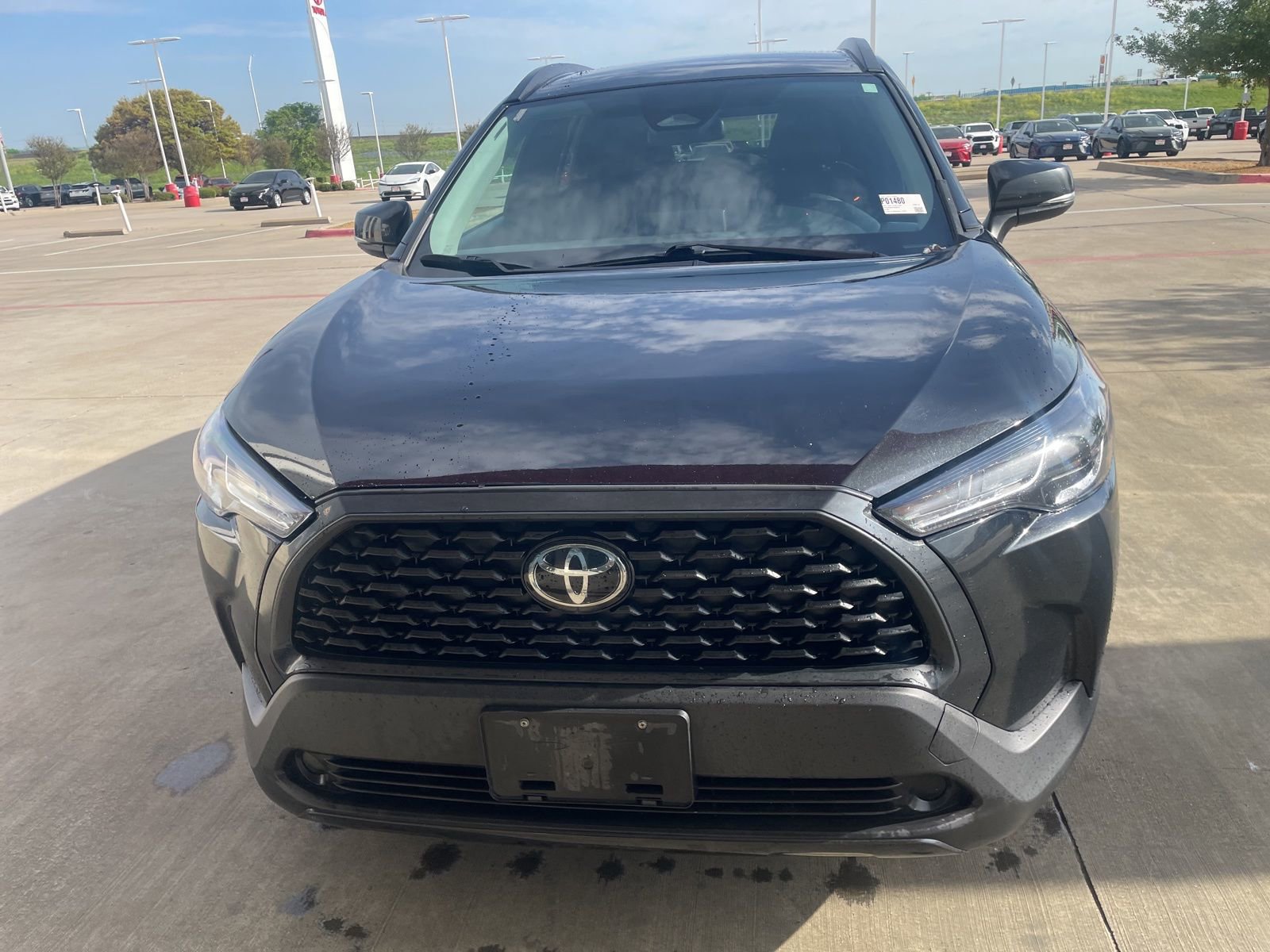 Used 2024 Toyota Corolla Cross LE image 2