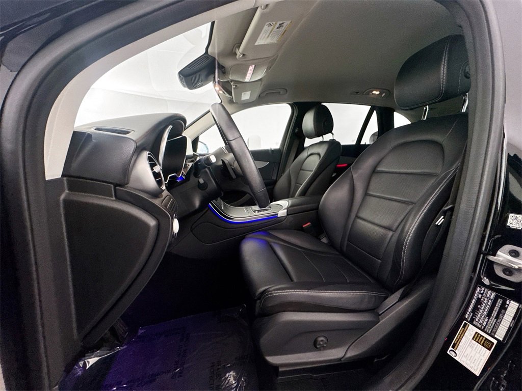 Used 2022 Mercedes-Benz GLC 300 image 19