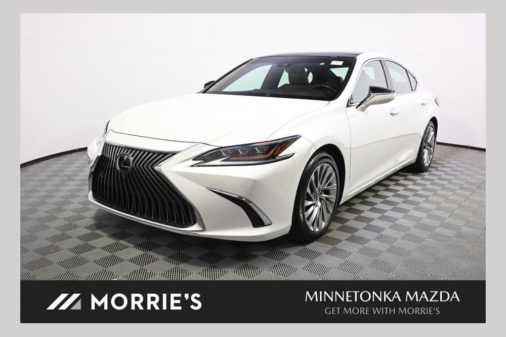 Used 2020 Lexus ES 350 Ultra Luxury w/ Accessory Package 2