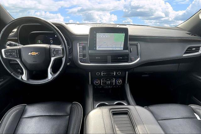 Used 2023 Chevrolet Suburban Premier image 7