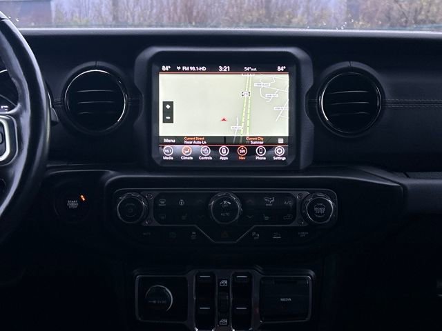 Used 2021 Jeep Wrangler Unlimited Sahara image 25