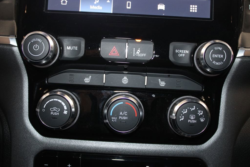 Used 2025 RAM 1500 Lone Star AWD/4WD image 40
